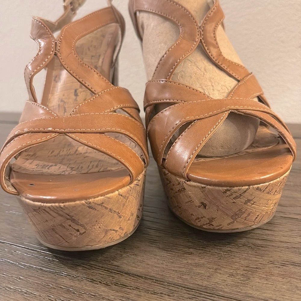❌SOLD❌ [G By Guess] Camel Cork Open-Toe Block Heel Platform Sandals Women’s 10.0 - Picture 7 of 13